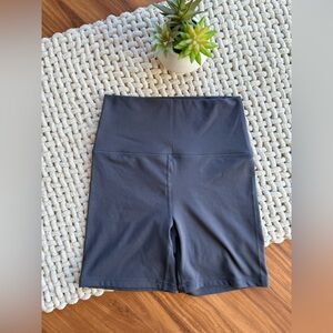 SET Active Women’s Luxform Dark Gray Lux Shorts S